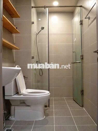 Cho thuê Gold View Quận 4 68m2, 2PN, 17 tr – trống vào ngay