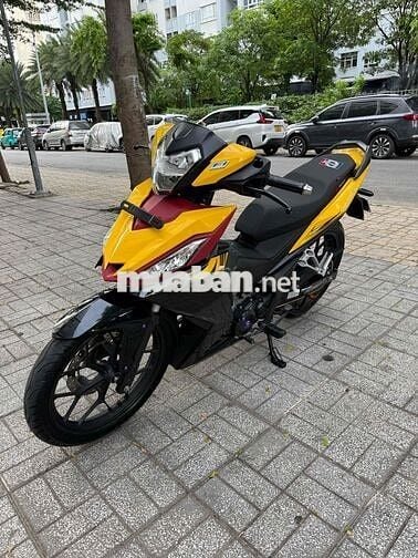 Honda Winner 2017 Vàng đen 22.000 km chính chủ
