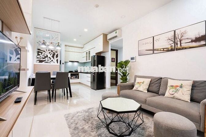 SAIGON ROYAL Q4 – CĂN 2PN 60M² ĐỦ NT – GIÁ 18.5TR NHÀ TRỐNG VÀO Ở LIỀN