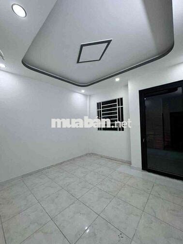 NHÀ GÓC 2 MẶT TIỀN ÔTÔ 54m² 2TẦNG SHR CHÍNH CHỦ  SÁT CHỢ BÌNH LONG 