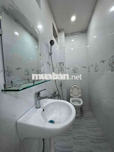 NHÀ GÓC 2 MẶT TIỀN ÔTÔ 54m² 2TẦNG SHR CHÍNH CHỦ  SÁT CHỢ BÌNH LONG 