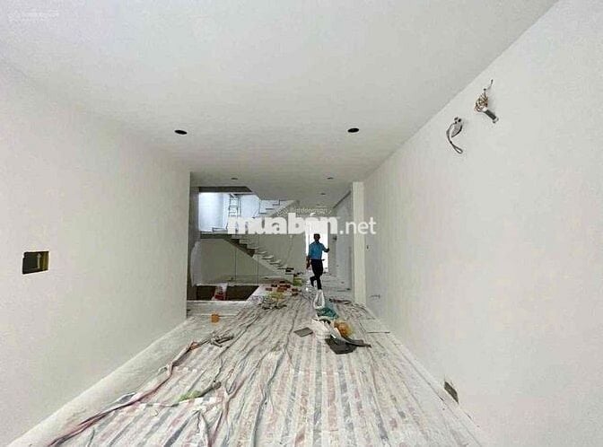 CHO THUÊ NGUYÊN CĂN CITYLAND CÓ THANG MÁY 1 TRỆT 4 LẦU 100M2