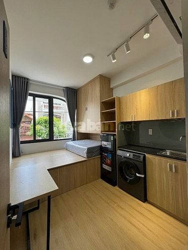 CHDV 6 tầng, Nguyễn Sơn, Tân Phú, Thang máy, 85tr/th. Giảm 1ty