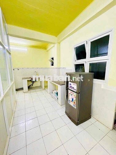 Cần cho thuê nhà nguyên căn chung cư bình phú khu dân trí cao