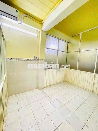 Cần cho thuê nhà nguyên căn chung cư bình phú khu dân trí cao