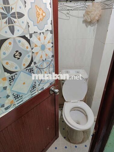 mình còn 1 phòng trống cho sinh viên thuê