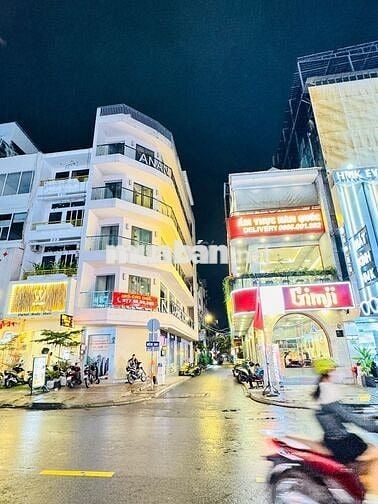 Cho thuê Góc 2 MT sát siêu thị Vạn Hạnh MaiL, 5x20m, 6 tầng ,Thang máy