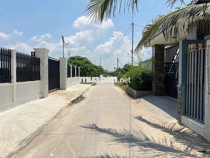 Lô Đất Xây Nhà Hoặc Phòng Trọ Cực Đẹp | Gần 823D – Khu Biệt Thự – Giá