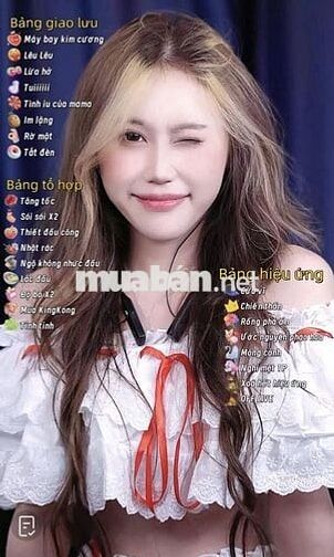 [KO CẦN KN] NỮ LIVESTREAM TIKTOK QUẬN 7
