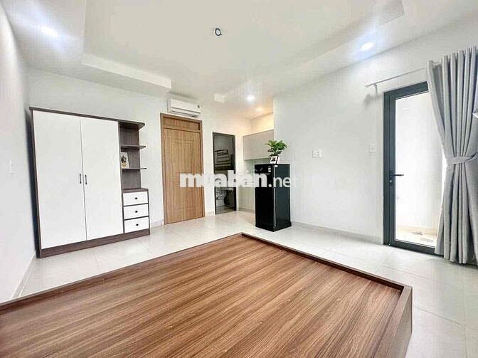 Studio cửa sổ thoáng xịn mịn ngay Đại Học Văn Lang CS3