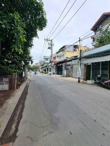 Giảm 5 tỷ bán gấp nhà cấp 4 mặt tiền Thảo Điền chỉ 215tr/m2.