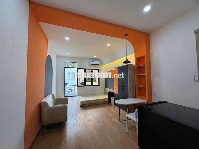 Cho thuê căn hộ studio ban công full nội thất Sư Vạn Hạnh Quận 10 