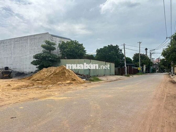 Bán Đất Mặt Tiền Võ Thị Hồi DT 5x25m Thổ Cư 90.4m2 Giá  4.85 Tỷ Xã XTĐ