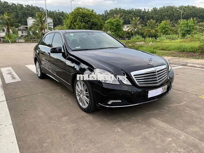Mercedes-Benz E300 2009 Đen Tự động