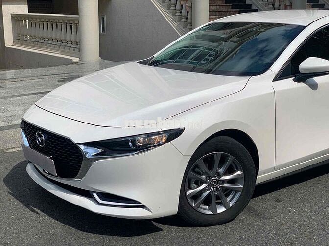 Mazda Mazda 3 Luxury 2023 Trắng 37.000 km