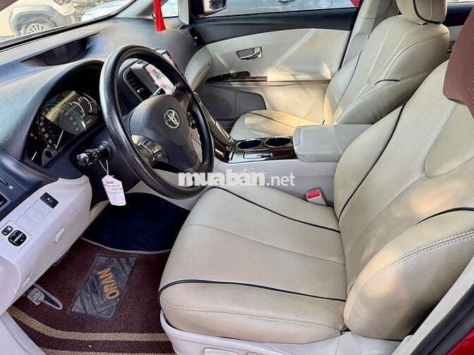 Toyota Venza 5 chỗ màu Đỏ