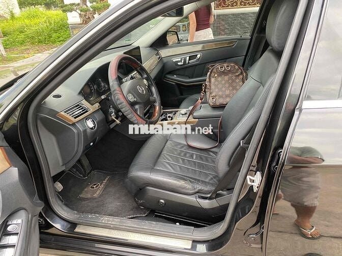 Mercedes-Benz E300 2009 Đen Tự động