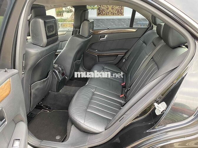 Mercedes-Benz E300 2009 Đen Tự động
