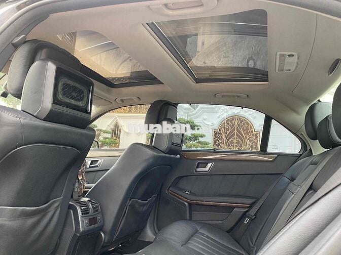 Mercedes-Benz E300 2009 Đen Tự động