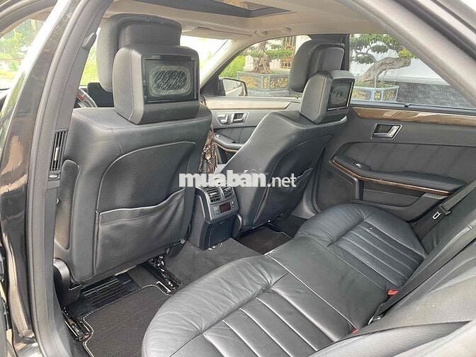 Mercedes-Benz E300 2009 Đen Tự động