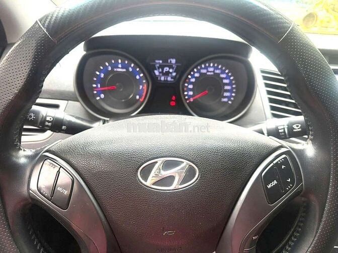 Hyundai Elantra GLS 2014 Trắng