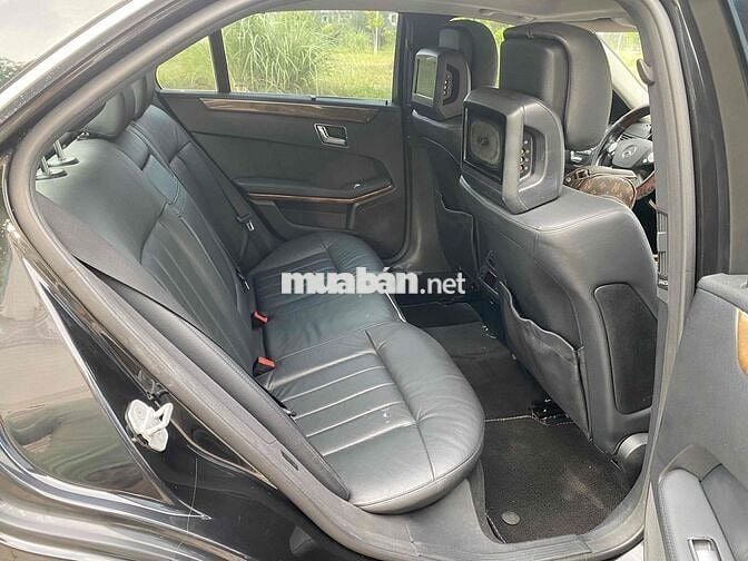 Mercedes-Benz E300 2009 Đen Tự động