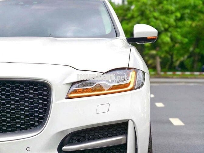 Jaguar F-Pace R-Sport 2019 Trắng 23.456 km