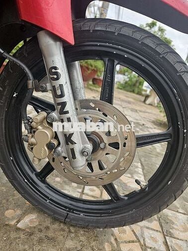 Suzuki Revo Đỏ đen Thắng đĩa Bánh mâm
