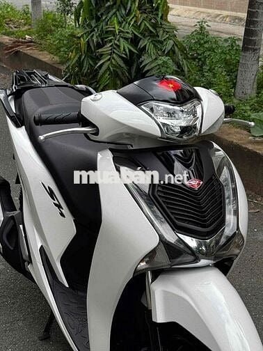 Honda SH 125i ABS 2019 Trắng đen