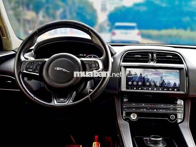 Siêu hiếm Jaguar F-Pace Sport Model 2020 odo 1,4V