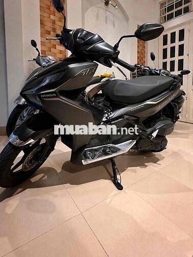 CHÍNH CHỦ Honda Air Blade 125 (2022) Đen nhám