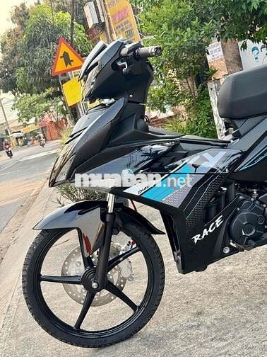 Yamaha Exciter 150 2018 Đen bóng Côn tay