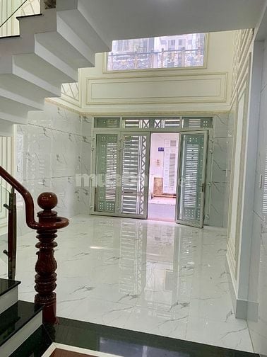 Nhà 1 lững 3 lầu KDC A.D.Vương cách V.V.Kiệt 500m, B.Vệ 24/24, Shr