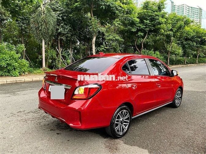Mitsubishi Attrage Premium 2022 8.000 km Đỏ