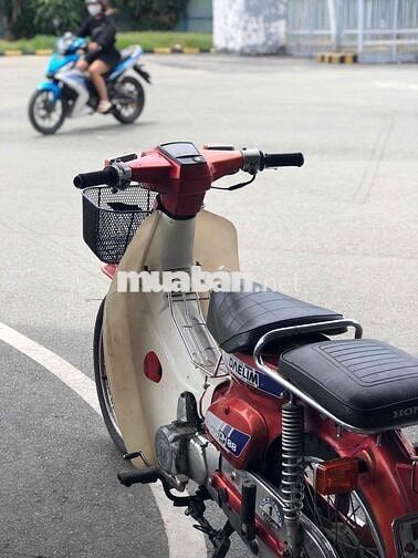 Honda DH màu Đỏ biển số Gò Vấp TPHCM
