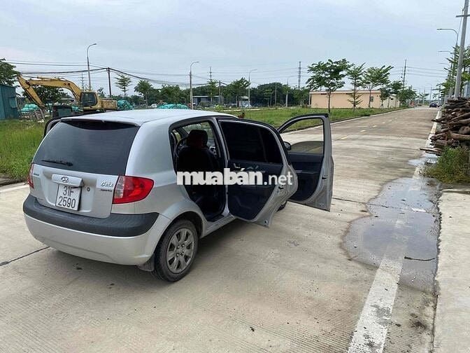 Hyundai Getz Bạc Sàn Xăng