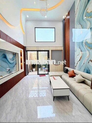 nhà chính chủ cần bán dt 4m x 20m đúc 5 tấm q12