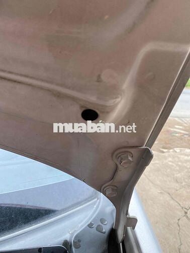 Hyundai Getz Bạc Sàn Xăng
