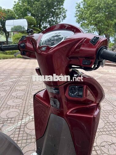 Honda Vision 2022 màu Đỏ