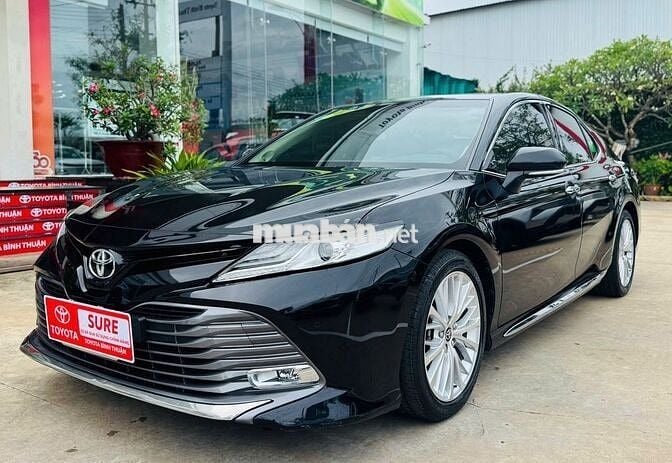 Toyota Camry 2.5Q 2020 Đen 51,670 km