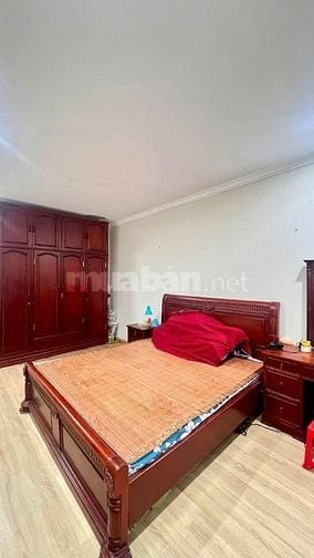 Bán nhà phố Lạc Trung, Hai Bà Trưng 55m,  3 tầng. Giá: 19.5 tỷ