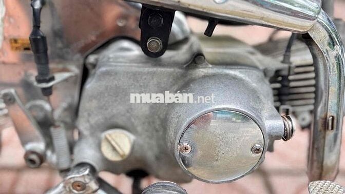 Honda Dax ST50 Bạc 4 cấp số