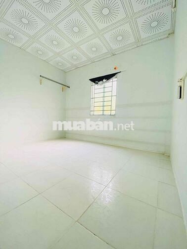NHÀ TRỌ SINH VIÊN CẦN THƠ. CHỈ CÒN 1 PHÒNG 20m2, GÁC KIÊNG CỐ