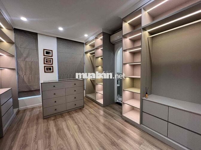 Cho Thuê Biệt Thự Lavila Full Nội Thất kết cấu 3tầng 3pn 4wc