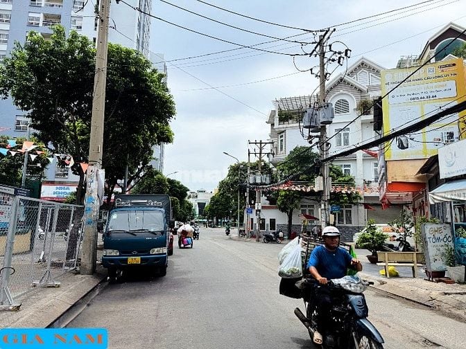 BÁN NHÀ MẶT TIỀN KINH DOANH : 8A THÁI THỊ NHẠN - P. 10 - Q. TÂN BÌNH