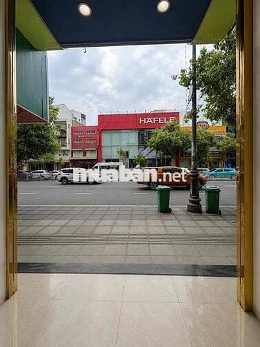 MBKD/VP NGAY MẶT TIỀN NGUYỄN VĂN TRỖI