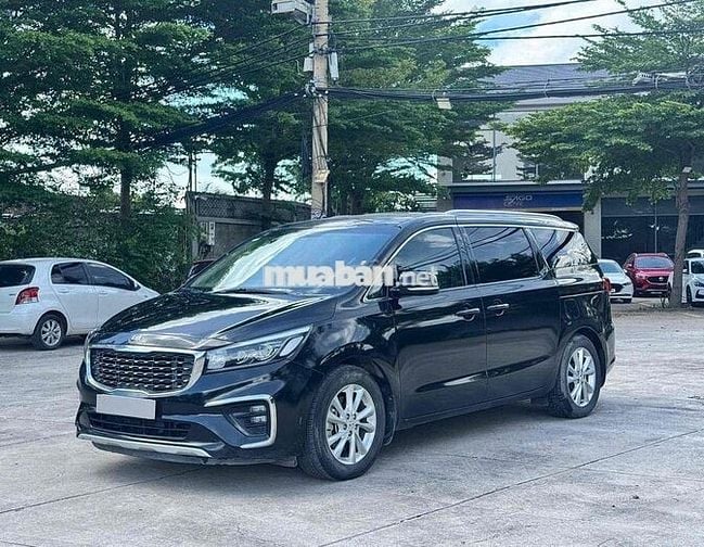 KIA Sedona 2018 full dầu Đen 7 chỗ