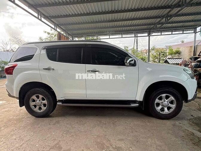 Isuzu Mu-X 2019 Số sàn Trắng