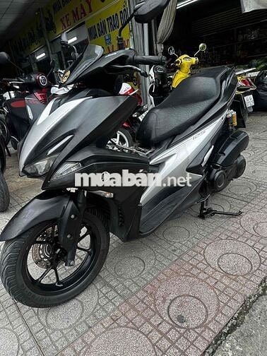 Yamaha NVX 125 Đen, Bạc Zin