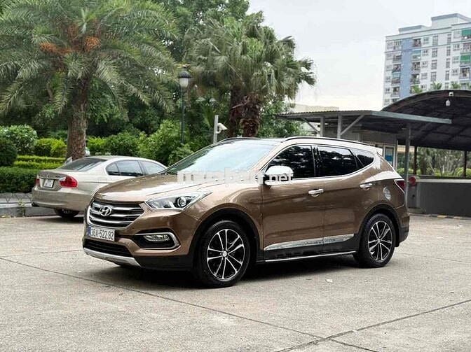 Hyundai SantaFe 2017 full cao cấp Nâu Tự động